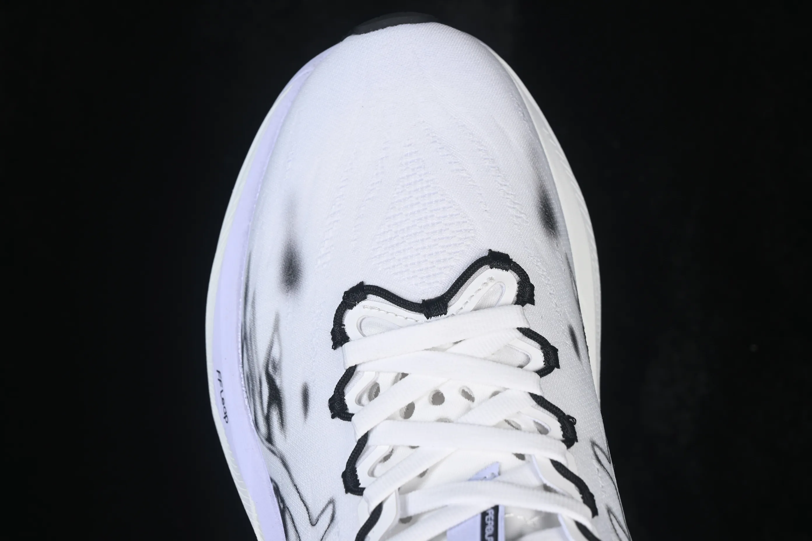 All categories Asics Asics series Asics Superblast 3 Asics Superblast 3 Asics comfortable and breathable sports running shoes 1013A177-002
